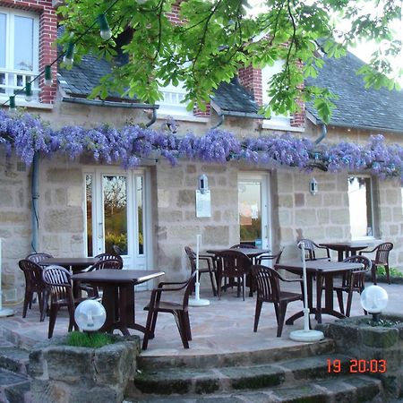 La Clef Des Champs Hotel Jugeals-Nazareth Exterior photo